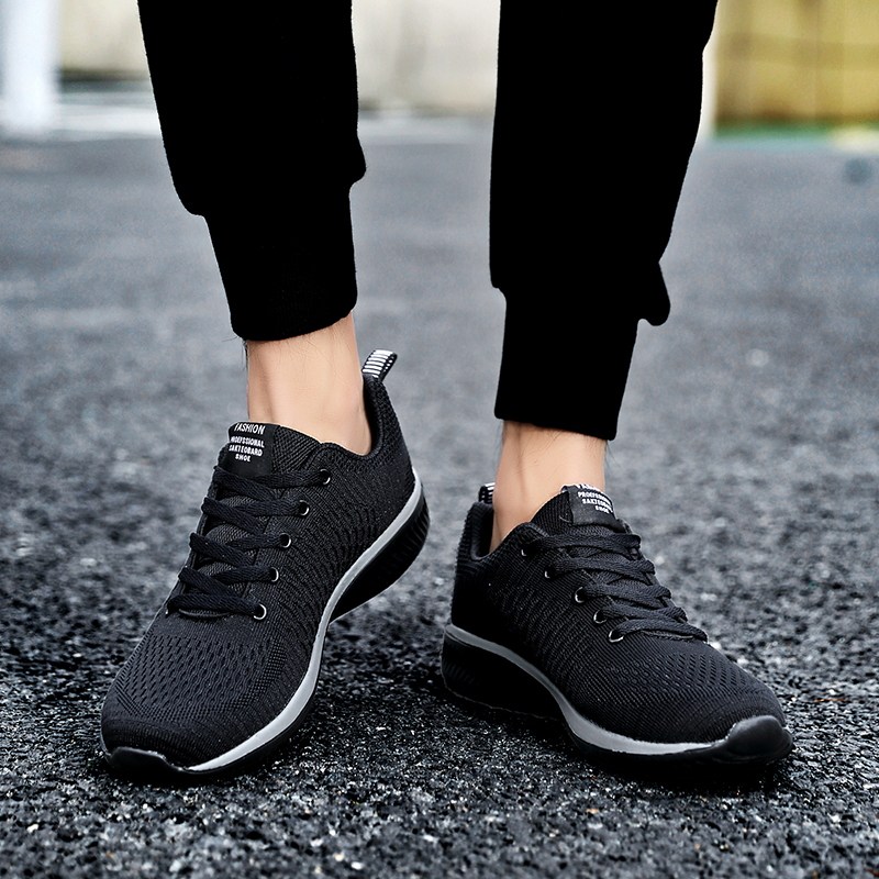 Summer new pull back men's shoes breathable non-slip outdoor mesh shoes casual sports shoes middle-aged mesh dad travel shoes