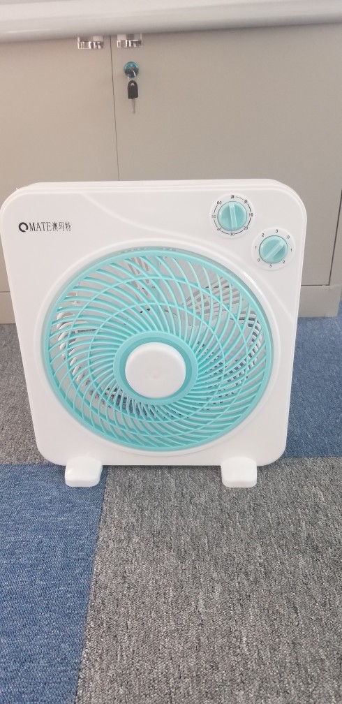 quạt điện nhỏ Lạc đà 10 inch quạt điện bàn quạt trang sinh viên quạt nhà câm máy tính để bàn may mắn quạt giường quà tặng quạt - Quạt điện quạt treo tường