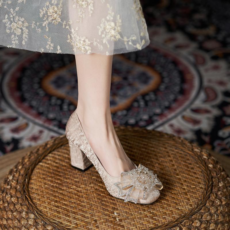 Elegant High-Heeled Shoes for Women 2024 New Spring and Autumn Chunky Heel Wedding Shoes Comfortable for Feet Large Size Women's Shoes 41 to 43 Wide Feet