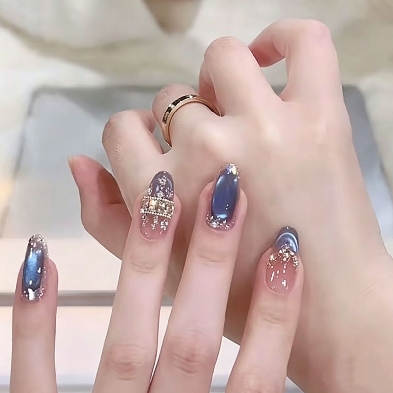 Blue Heart New Handmade Wearable Nails Cat's Eye Light Luxury K9 Diamond Sparkling Therapy High-End Nail Art Stickers Fake Nails