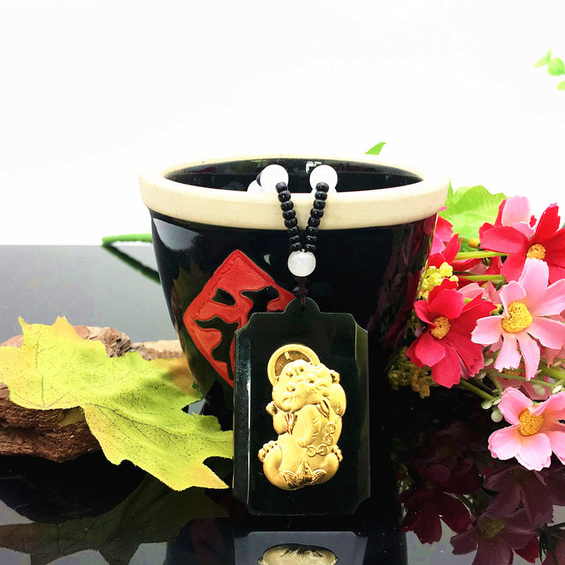 Ink Jade Leopard Leopard Pendant Foot Gold Gold Thickened Jade Inlaid Gold Inlaid Jade Natural and Tian jade Entrance Treasure square men 's