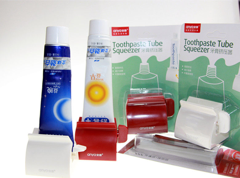 New store opening Anya fashion creative toothpaste squeezer bathroom supplies Automatic toothpaste squeezer