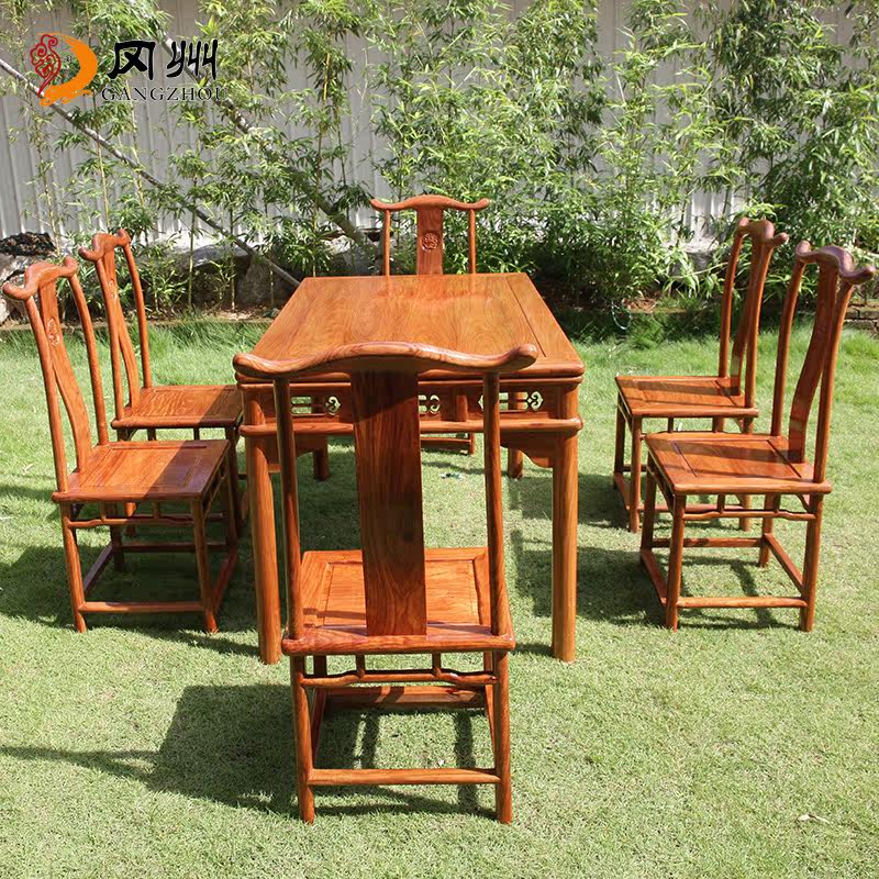 ��������ʽ�Ҿߺ�ľ����