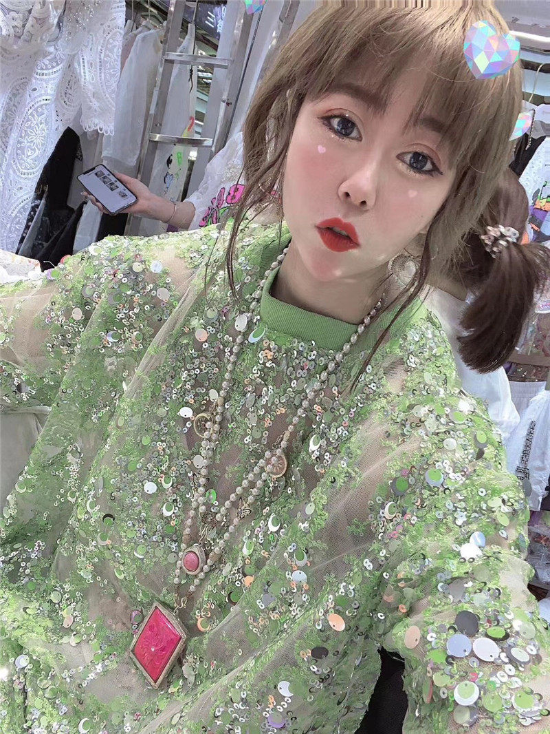 European station 2023 summer new heavy industry bright lace splice in Korean edition loose long short - sleeved T - shirt tide