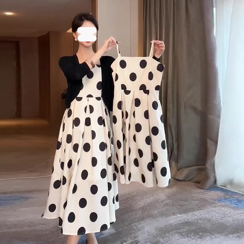 French Retro Large Polka Dot Suspender Dress for Women 2025 Summer High-End Mid-Length Pleated Waist-Cinching A-Line Skirt
