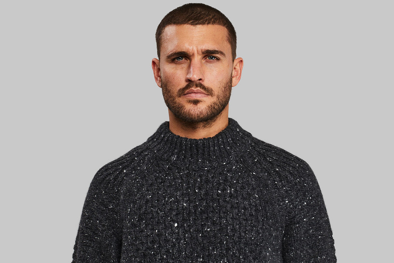 Cashmerenomadsweater_black_2752_57-2000x872.jpg