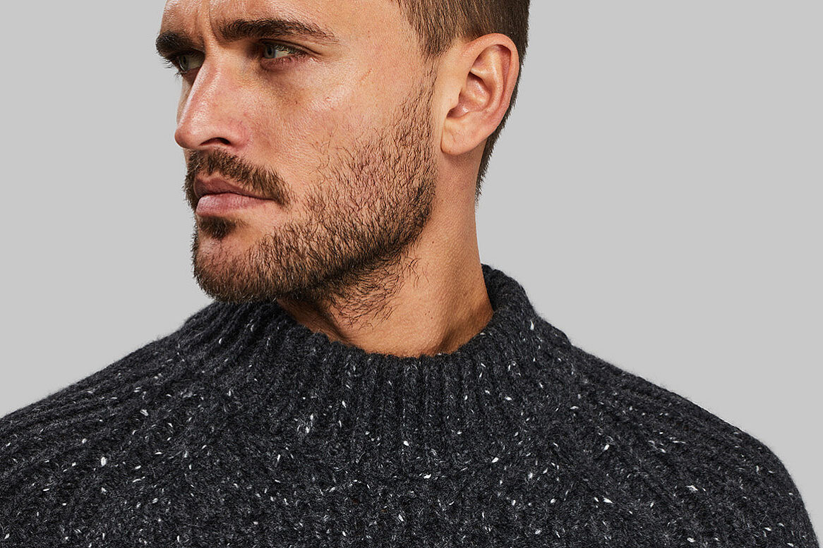 CashMeomassWeater_black_1378_63-1376x777.jpg