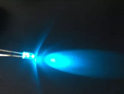 3MM ice blue white hair ice blue light F3 ice blue light light blue sky blue LED LED light with edge