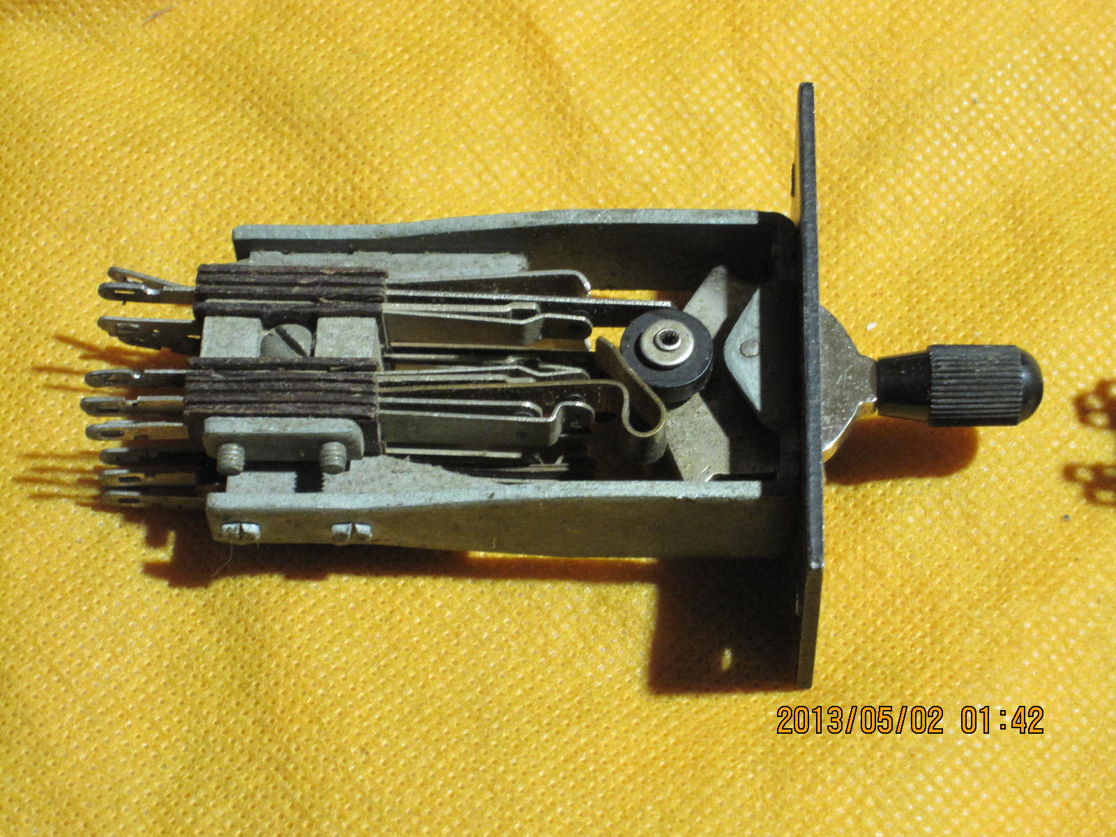 Brand new 40s Eurasia cards 3-gear 4-band switch