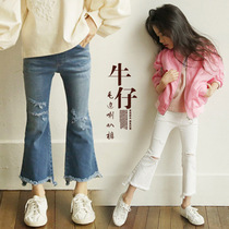Korean girls broken hole denim bell pants spring and summer 18 childrens clothing new products in big Children leisure tassel ankle-length pants parent-child