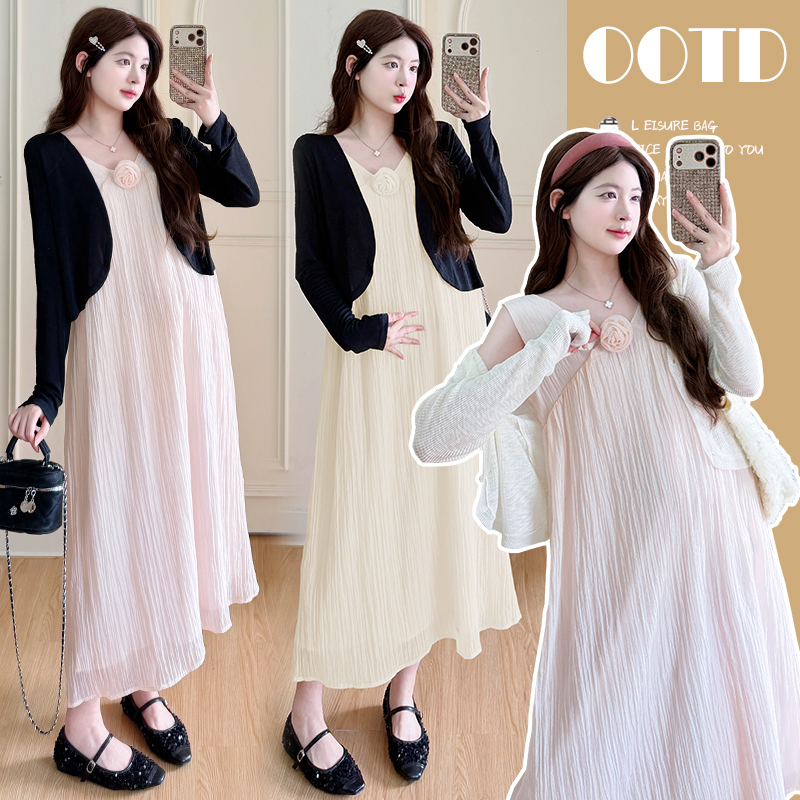 Maternity Autumn 2026 New Style Set, Vacation Style Outfit for Pregnant Moms, Fashionable Slim-Fit Strapless Long Dress and Cardigan Two-Piece Set
