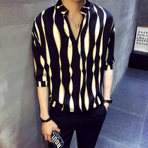 2021 summer loose five-point sleeve shirt mens Korean version of the middle sleeve striped shirt trend casual pullover handsome inch shirt