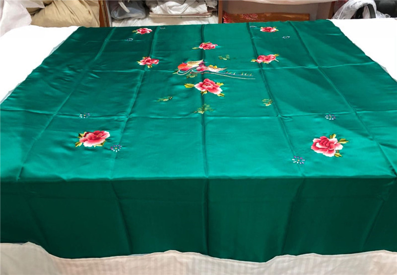 Hàng Châu lụa dâu lụa satin chăn cưới bông chăn đã kết hôn ở vịt quýt thêu tay chơi trong nước - Quilt Covers bộ chăn ga gối đệm