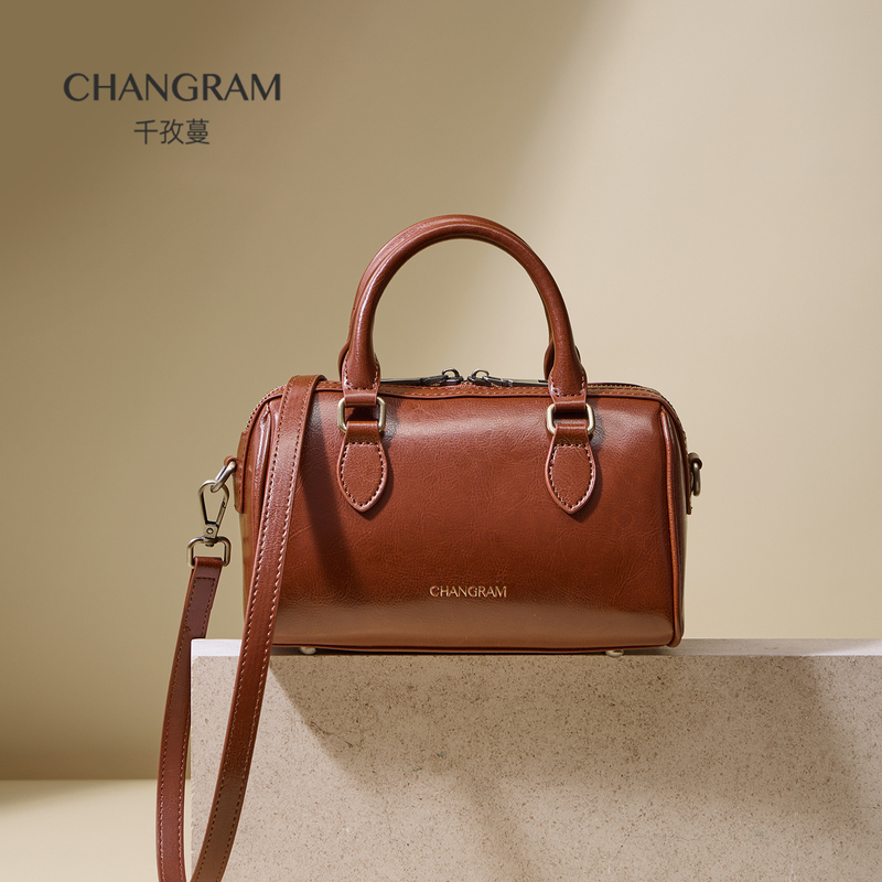 Qianziman Women's Bag 2026 New Fashion Design Handbag Boston Bag Casual Shoulder Crossbody Women's Bag