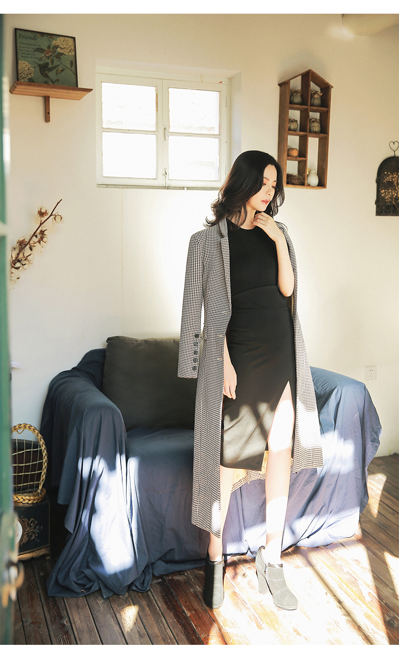 2018 thu đông mới phổ biến áo kẻ sọc dài phần eo eo Hepburn gió houndstooth áo len nữ thời trang áo măng tô nữ kẻ caro