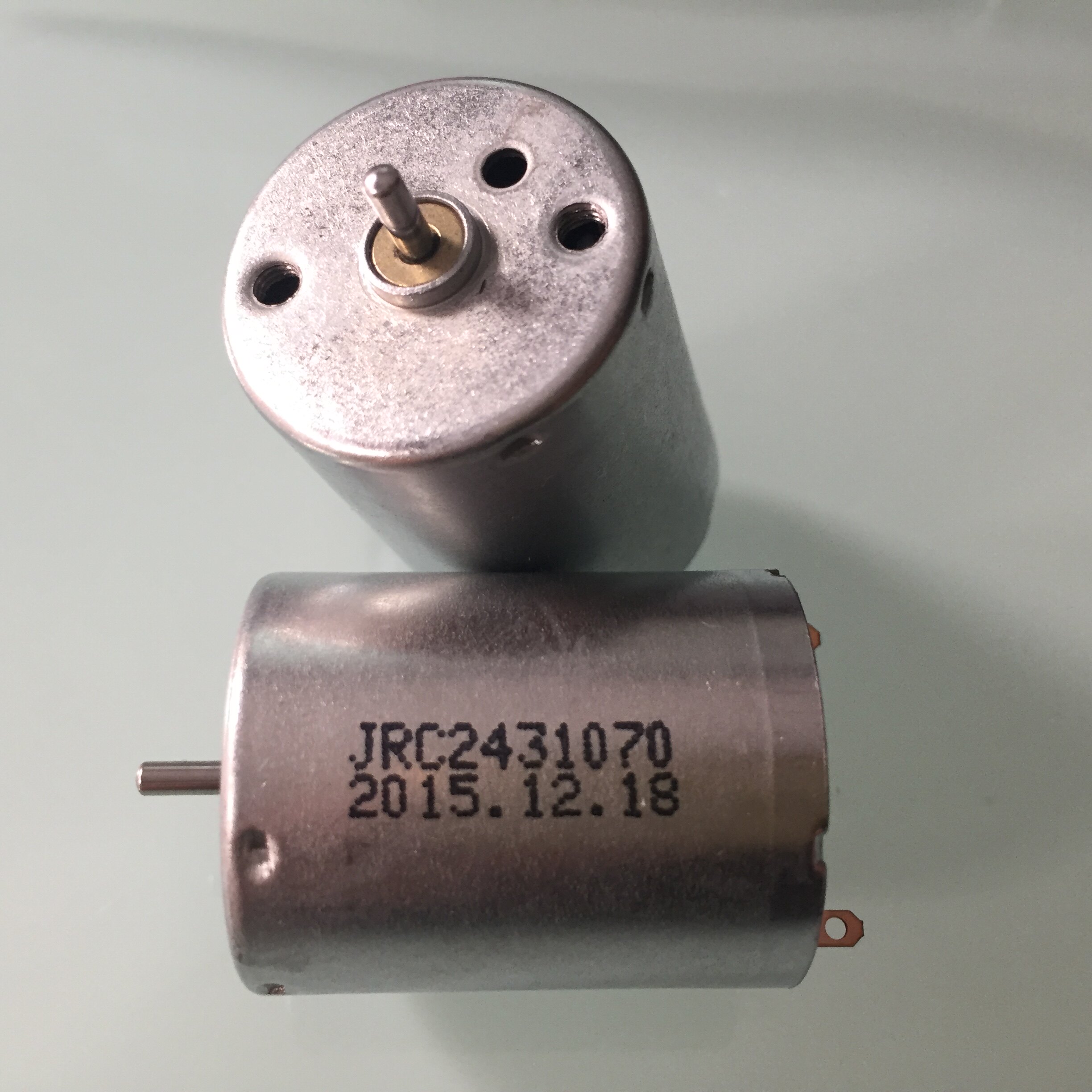 370 carbon brush motor High torque 6-12 V DC motor High torque Miniature electric model car motor