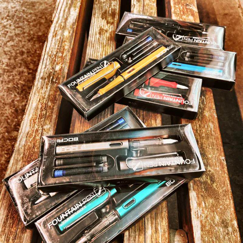 1A8 foreign trade order OEM shipment fine steel nib boxed 7-color business writing pen