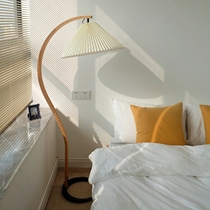 Classic medieval vintage pleated floor lamp Nordic minimalist art sense living room bedroom bedside atmosphere lamp