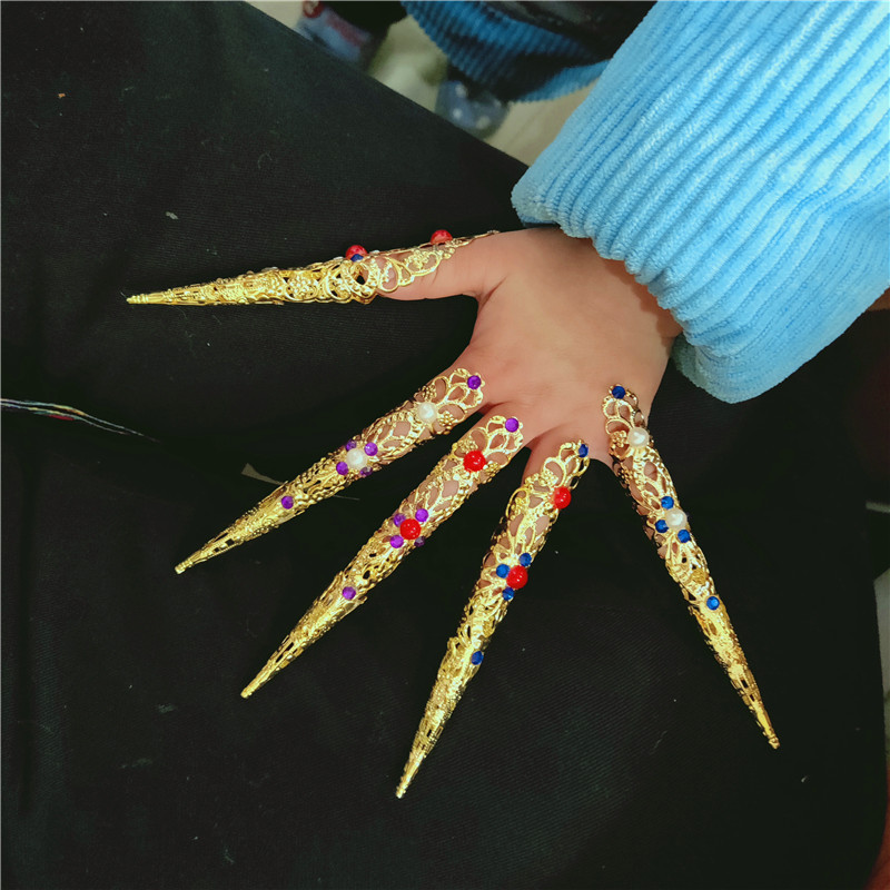 Children's Three Lives Three Worlds Palace Concubine Zhen Huan's Armor Palace Empress Dowager Cixi Thousand-Hand Guanyin Fake Long Nail Set Ancient Costume Children's Three Lives Three Worlds Palace Concubine Zhen Huan's Armor Palace Empress Dowager Cixi Thousand-Hand Guanyin Fake Long Nail Set Ancient Costume