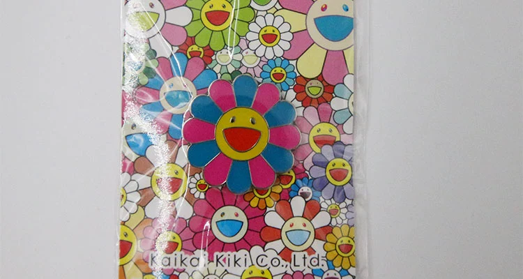 SF trả tiền tại chỗ Murakami Takashi Murakami huy hiệu hoa mặt trời cổ điển - Trâm cài