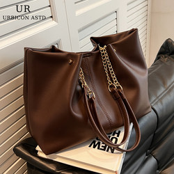 Light Luxury Niche Large-Capacity Bag for Women 2025 New Autumn and Winter High-End Shoulder Bag Super Popular Commuter Tote Bag