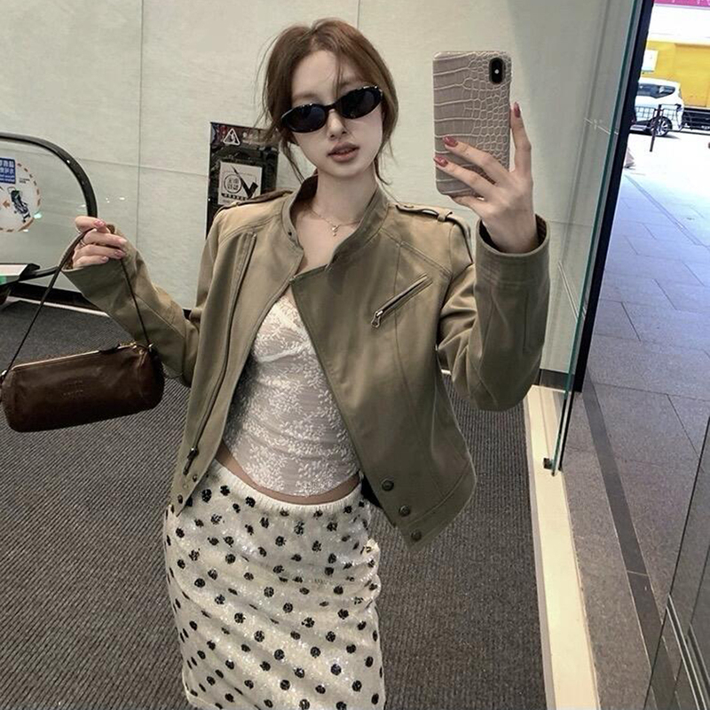 Autumn Short Workwear Retro Stand-Up Collar Zipper Jacket for Women 2026 New Style with Regular Shoulder Design Versatile Top