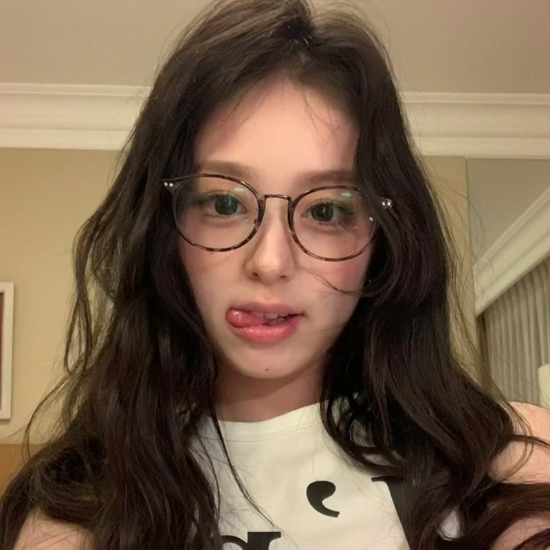 Tortoiseshell Leopard Print Glasses for Women with Nearsightedness and Astigmatism, Korean Style, Natural Look, Large Frame, Suitable for Square and Round Faces, Make the Face Look Smaller, Pp Same Style Non-Prescription Glasses