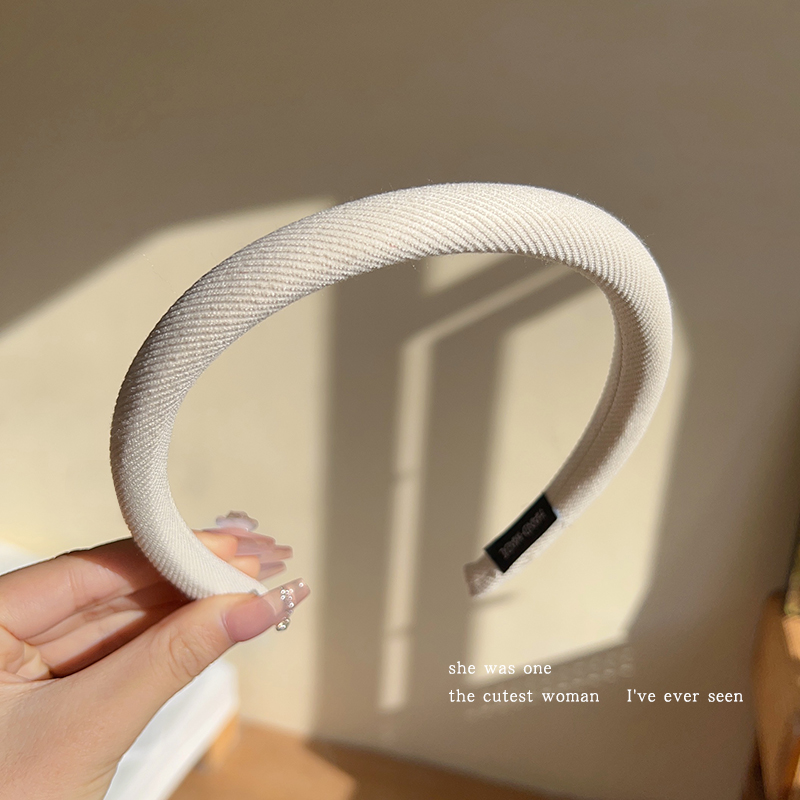 images 39:In 2022, the new high-cranial top-haired hoop female washhead hoop high-level hair crane side hair crane side pressure hair tie headdress