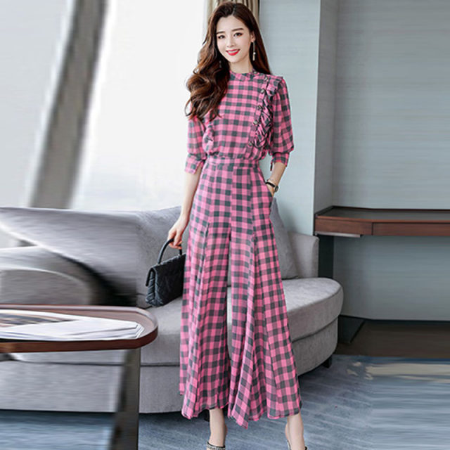 Deep Yidu 2021 summer new large size women's spring and summer fashion elegant and luxurious two-piece set 8079