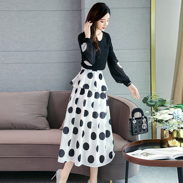 Deep Yidu 2020 summer new large size women's two-piece summer fashion top skirt skirt 1158