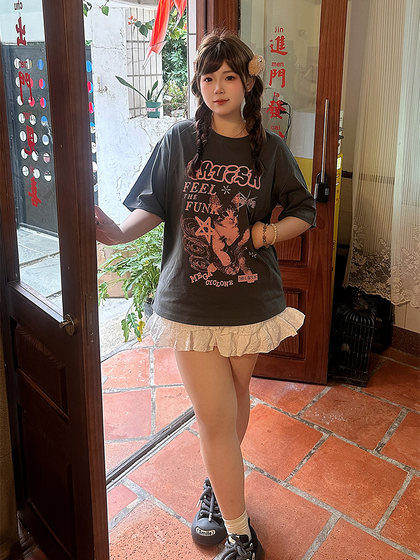 YUZI鱼子减龄撞色猫咪T恤大码女装微胖mm显瘦遮肉200斤重磅纯棉