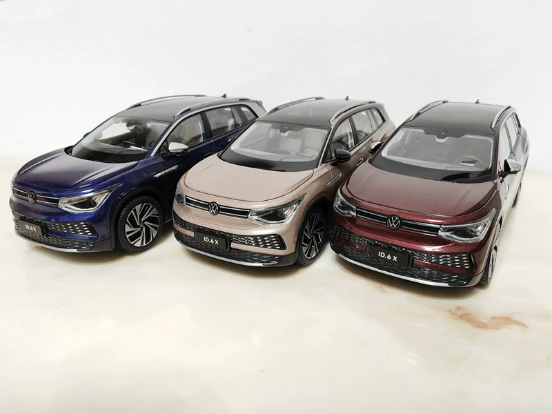 Оригинальная модель автомобиля Volkswagen ID.3 ID.4X ID.6 ID.7 CROZZ, версия освещения, масштаб 1:18, модель автомобиля