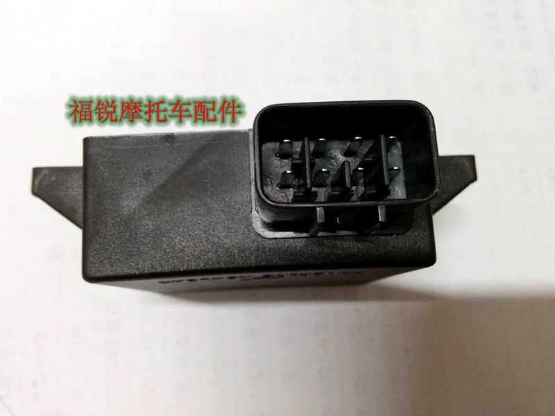 Phụ kiện xe tay ga phù hợp với Suzuki Ruby UM125T Bộ đánh lửa UM125T-C T-A nước ba - Phụ tùng xe máy