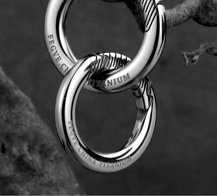 Брелок 钛合金汽车旋转万向节 胶囊钥匙扣 男女通用不锈钢钥匙圈锁匙扣