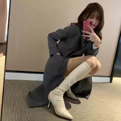 Bliss boon happiness tribe people with thin-heeled pointed high-heeled boots, white fashion stretch boots