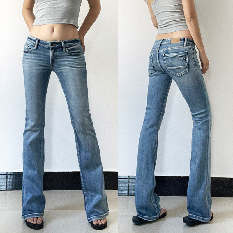 Retro Washed Light Blue Tight-Fitting Stretchy Low-Waist Jeans for Women 2026 New Slim Fit Y2K Slightly Flared Sexy Style
