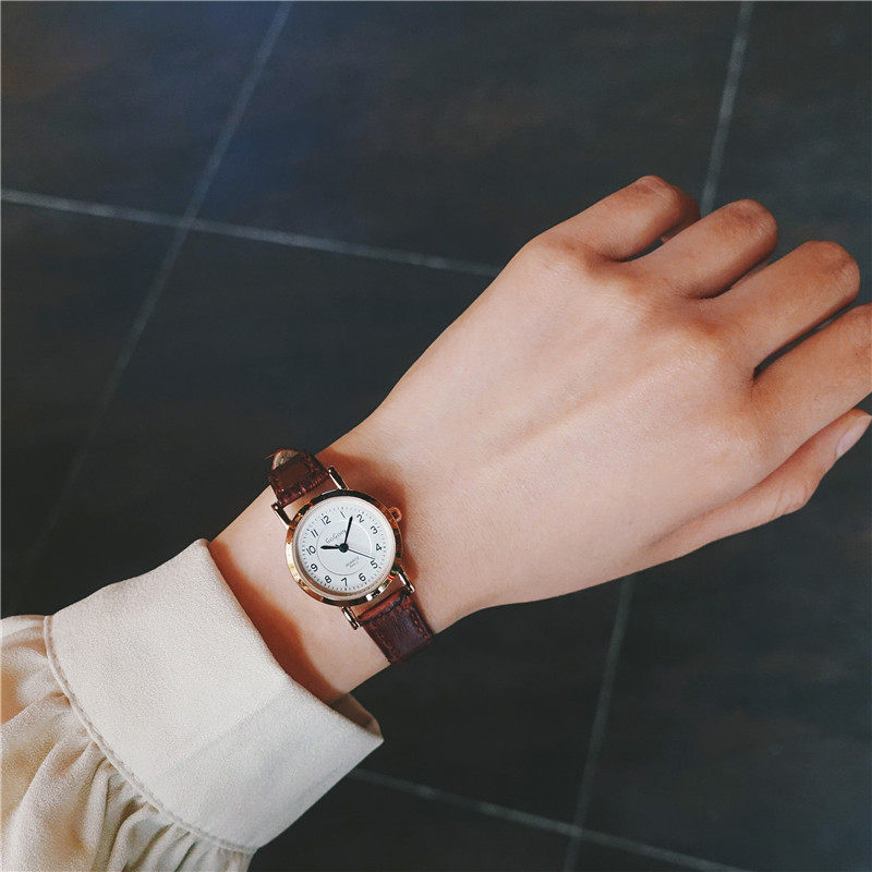 ulzzang retro literature and art small belt watch female junior high school students Korean version simple trend quartz female watch