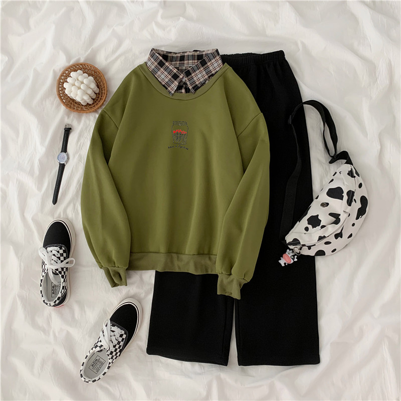 Real shot ~ new autumn and winter holiday two piece loose Polo doll collar color matching thickened Plush sweater set