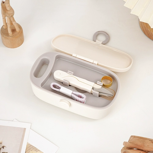 В общежитии используется набор для линии иглы для работы вместе с многопрофессиональной многопрофильной резьбой и иглой с многопрофессиональной многослойной нитью.