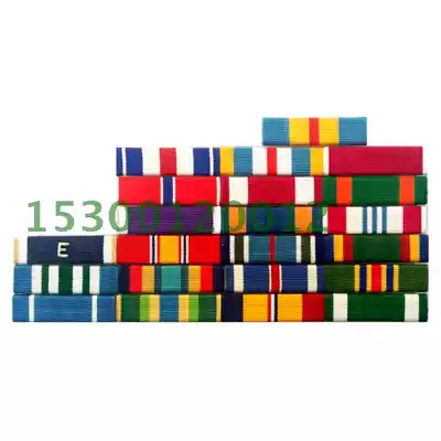 The original US Marine Corps will be the officer's dress on the chest, the color bar, the badge, the qualification badge