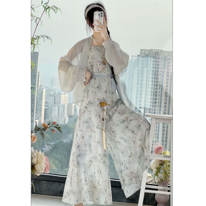 Ink-Dyed Plum Blossom Print Song-Style Hanfu Women's New Chinese-Style Improved Pants and Skirt Set, Long Dry Pants and Skirt for Daily Wear in Summer Ink-Dyed Plum Blossom Print Song-Style Hanfu Women's New Chinese-Style Improved Pants and Skirt Set, Long Dry Pants and Skirt for Daily Wear in Summer