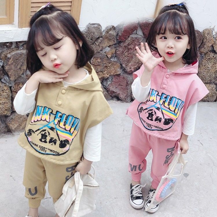 Girls' suit spring and autumn suit 2022 new Korean fashion trendy western style girl net red cartoon sweater three-piece suit trendy