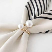 Small Fang Towel Buckle Ring Han Edition Spring Autumn Season Women Silk Towels Buckle Upscale 100 Hitch Brooch Female Cloak Shoulder Button Brief Accessories