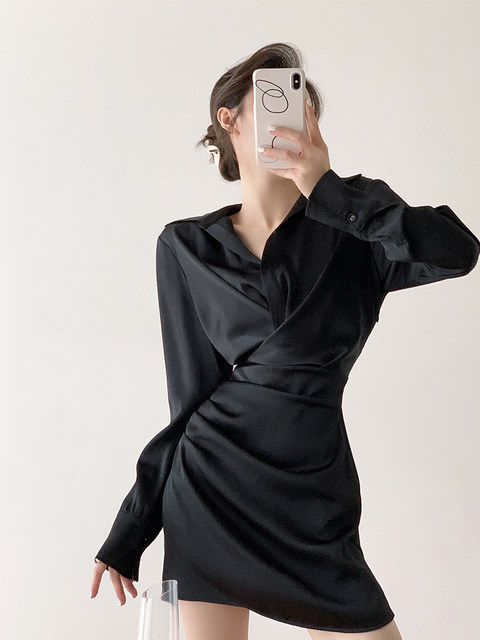 High-end French niche temperament black V-neck dress, feminine waist and slimming satin hip-hugging shirt dress