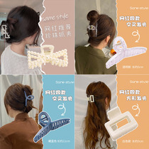 Pearl Hair Clip Rear Brain Spoon Grip Clip Clip Head Accessories Hair Grab Korea Elegant Temperament Day Tying the Bathing Shark Clip