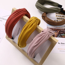 2021 New Hair Stirrups Fabric Press Hair Adults Hair Accessories Retro Hair Caves Head Stirrup Han Version Wide Side Minimalist Pure Color Card