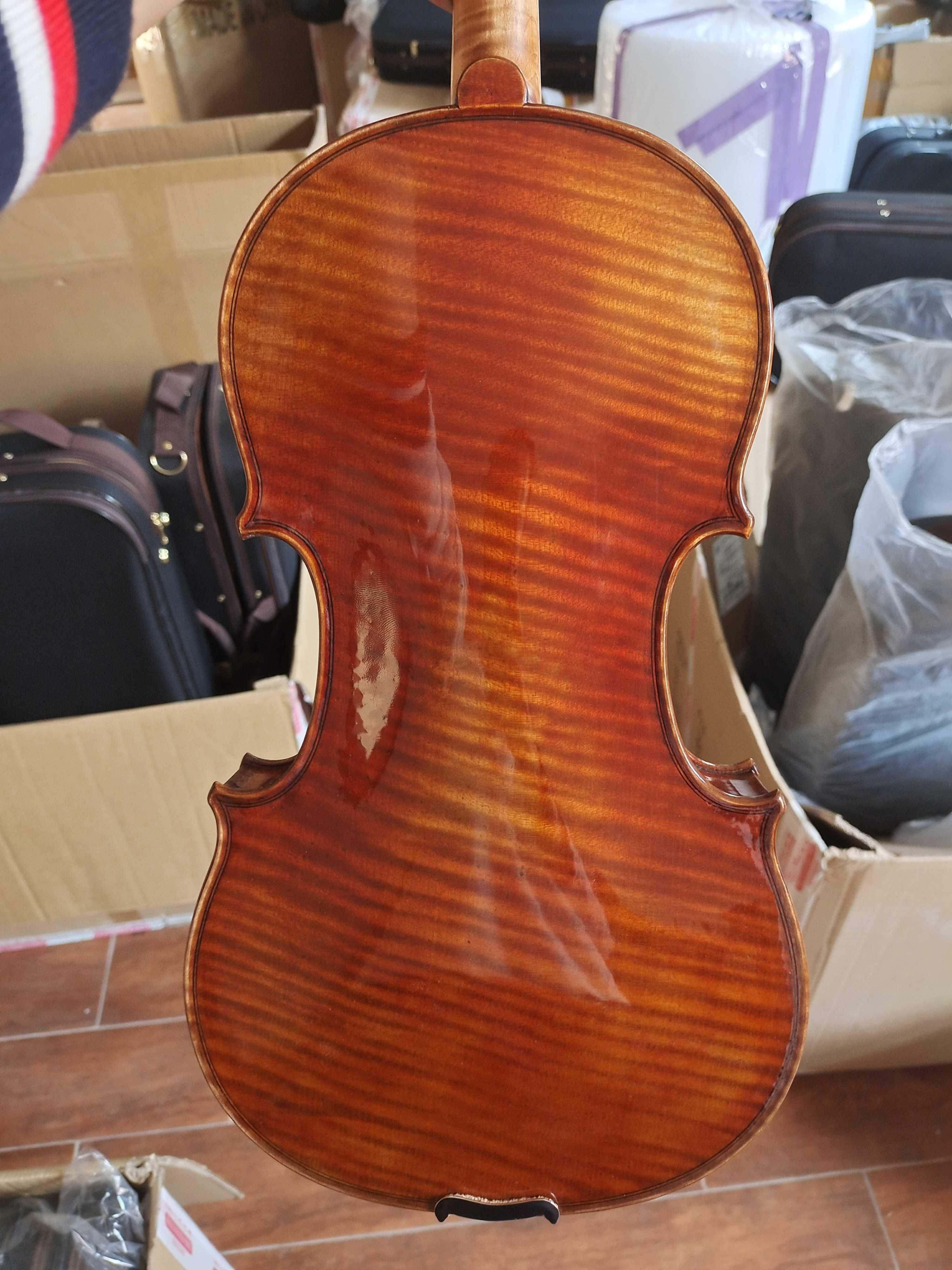 Old wood domestic material handmade violin single board violin natural tiger pattern handmade paint full of charm