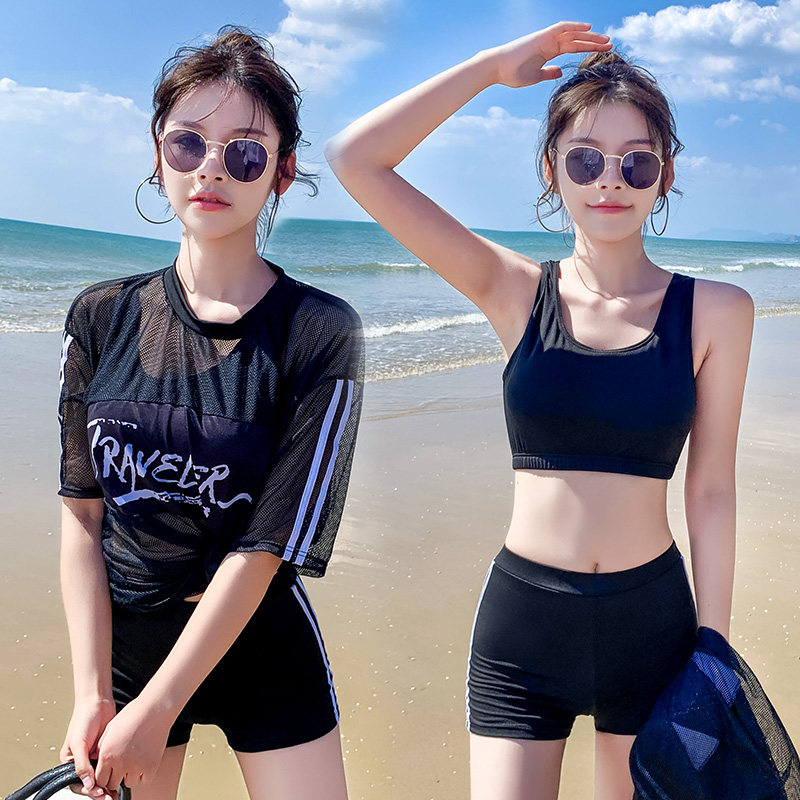 Swimsuit schoolgirl Sports Wind Two-three sets of teenage girls gather to cover up for a slim and conservative spa swimsuit