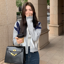 Japan Autumn Dingshape V-collar Sweater Design Sense of Lax Long Sleeve College Wind Cover Coat