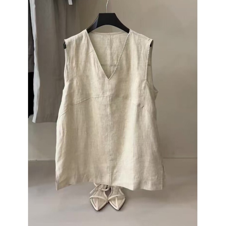 High-End Retro Large-Size V-Neck Linen Vest Top for Women, New Summer Sleeveless Cotton-Linen Shirt, Loose Vest